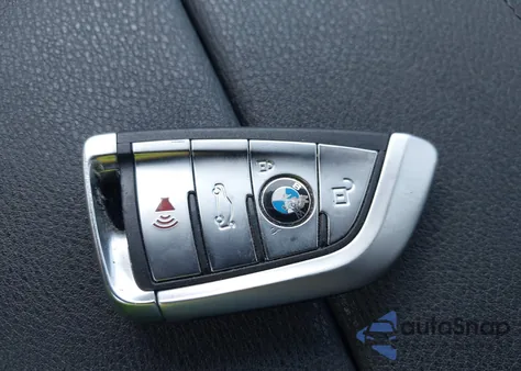 2015 BMW X5 xDrive35I z USA, uszkodzony, nr VIN 5UXKR0C57F0K52387